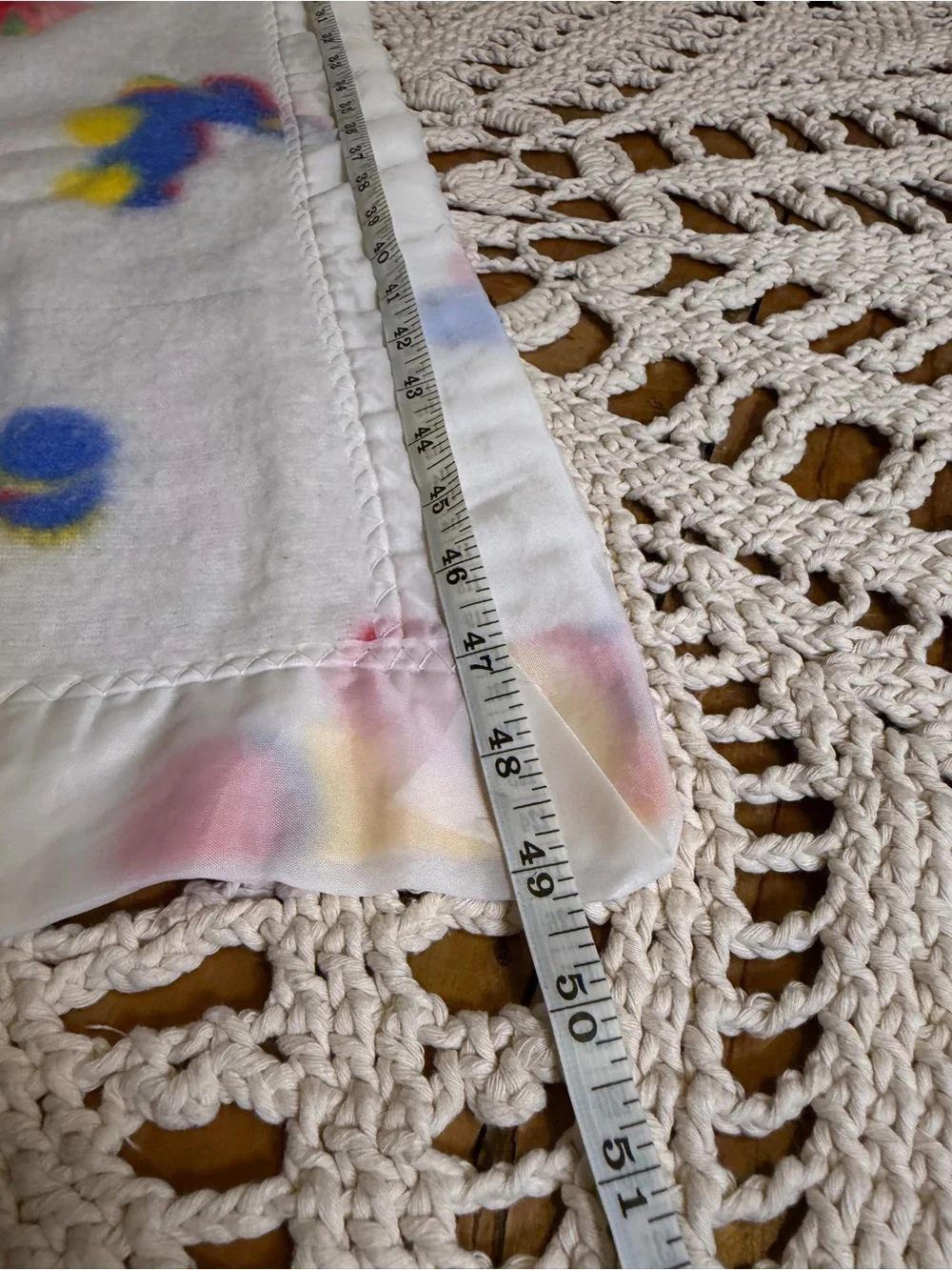VTG Baby Blanket Acrylic Wide Satin Trim Ducks bunnies animals 35x49 USA